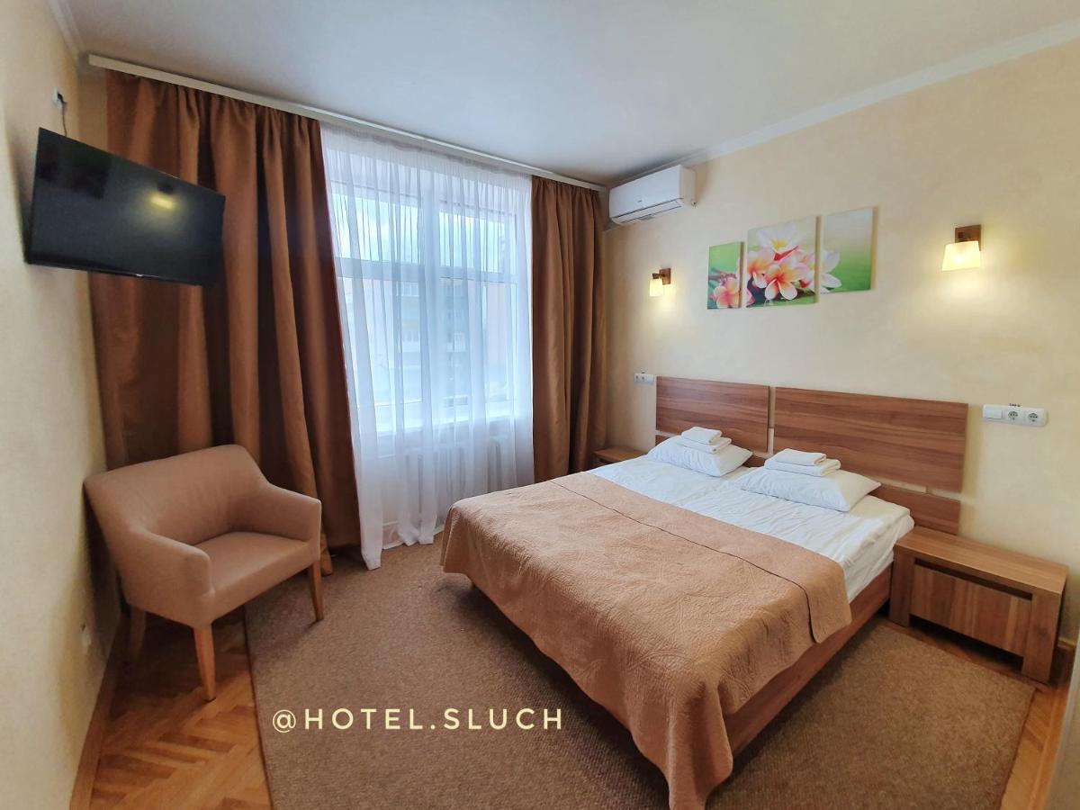 Hotel Sluch Starokostyantyniv Extérieur photo