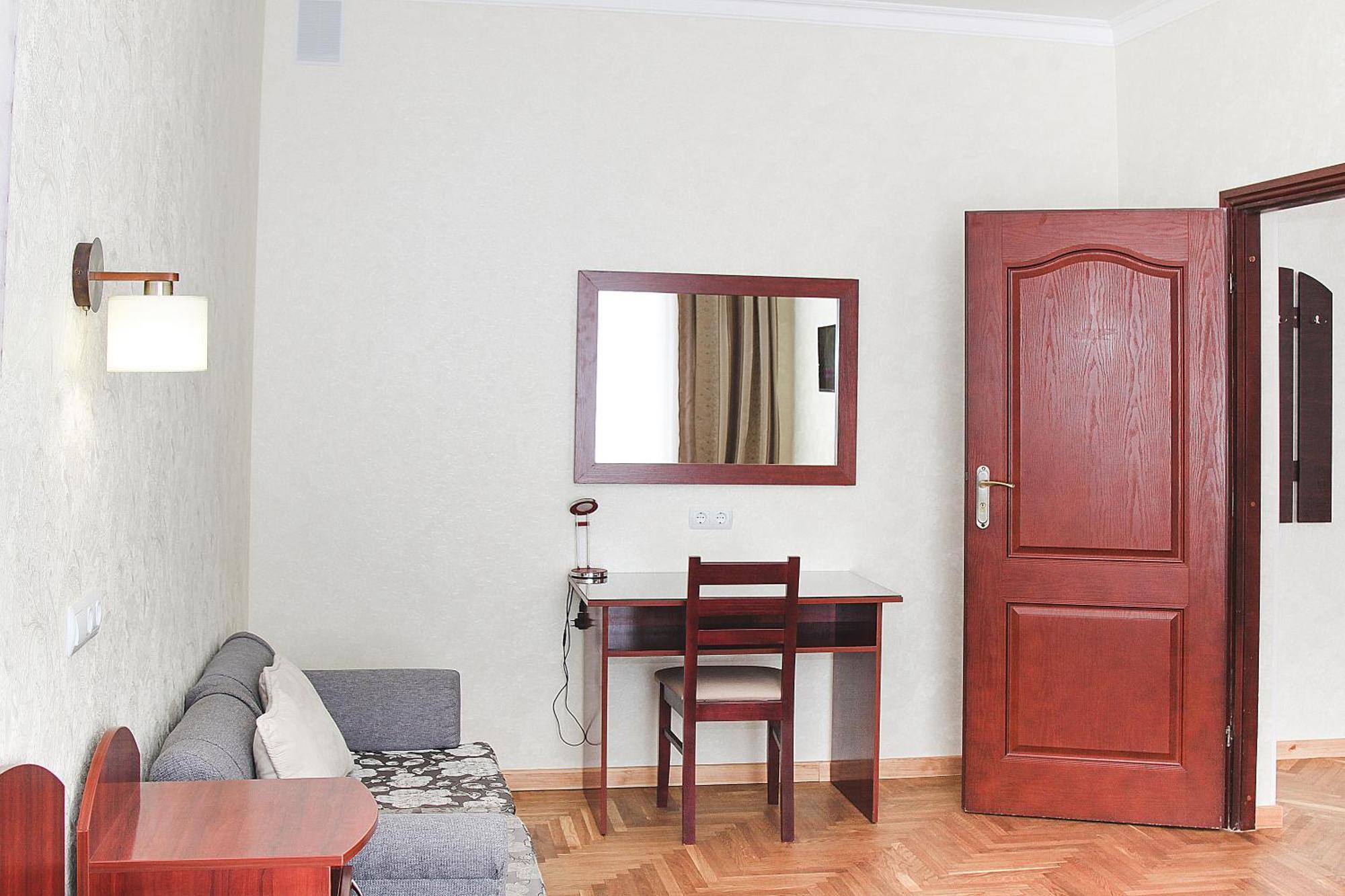 Hotel Sluch Starokostyantyniv Chambre photo