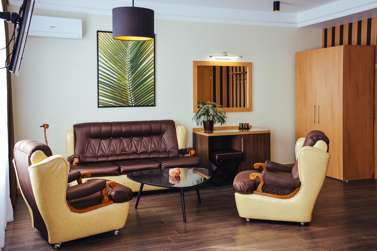 Hotel Sluch Starokostyantyniv Extérieur photo