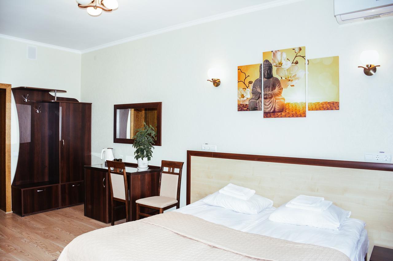 Hotel Sluch Starokostyantyniv Extérieur photo